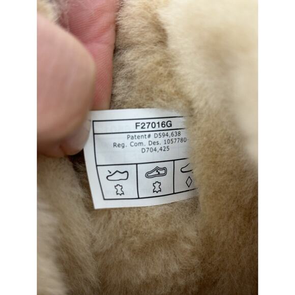 UGG Women's Mini Bailey Bow II Chestnut Boots Sz 6 New In Box - Picture 9 of 13